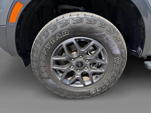 Used 2024 Ford Ranger XLT w/ FX4 Off-Road Package image 9