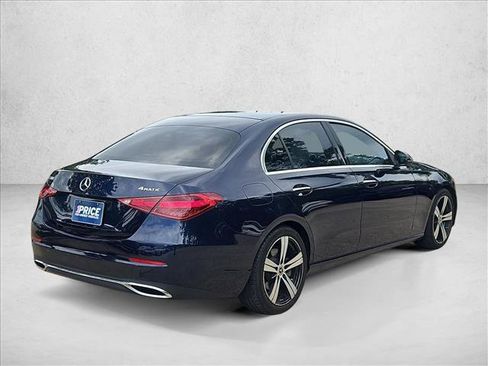 Used 2023 Mercedes-Benz C 300 4MATIC Sedan image 5