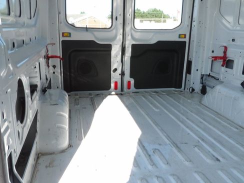 Used 2017 Ford Transit 350 148 High Roof RWD image 30