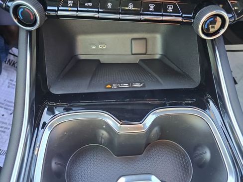 New 2026 Chevrolet Traverse Z71 w/ Enhanced Driving Package image 19