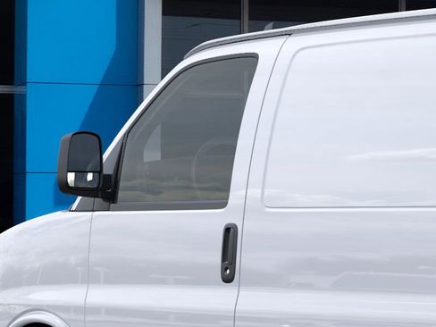 New 2025 Chevrolet Express 2500 image 12