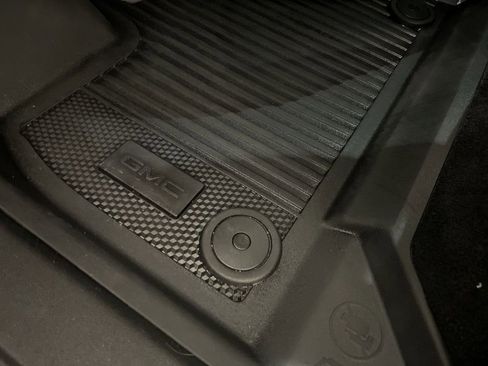 Used 2024 GMC Acadia Denali w/ LPO, Floor Liner Package image 33