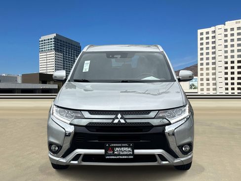 Used 2022 Mitsubishi Outlander GT AWD/4WD image 2