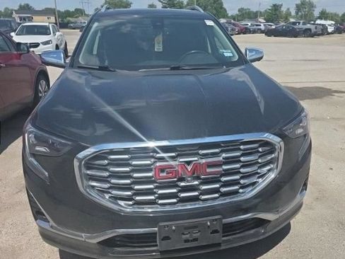 Used 2019 GMC Terrain Denali w/ LPO, 'HIT The Road' Package FWD image 16