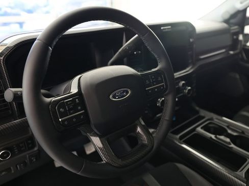 Used 2026 Ford F250 Lariat w/ Black Appearance Package AWD/4WD image 18