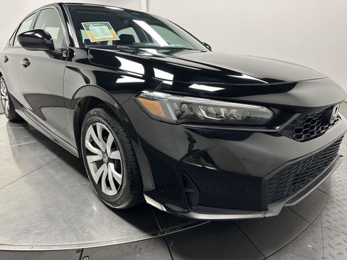 Certified 2025 Honda Civic LX image 3