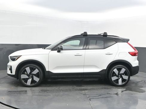 Certified 2023 Volvo XC40 Recharge Ultimate w/ Protection Package Premier image 4