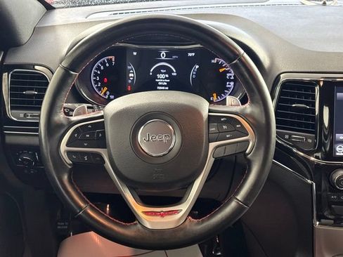 Used 2021 Jeep Grand Cherokee Trailhawk w/ Trailhawk Luxury Group AWD/4WD image 17