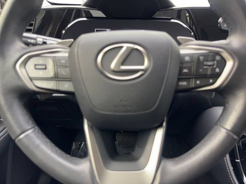 Used 2024 Lexus NX 250 FWD image 57
