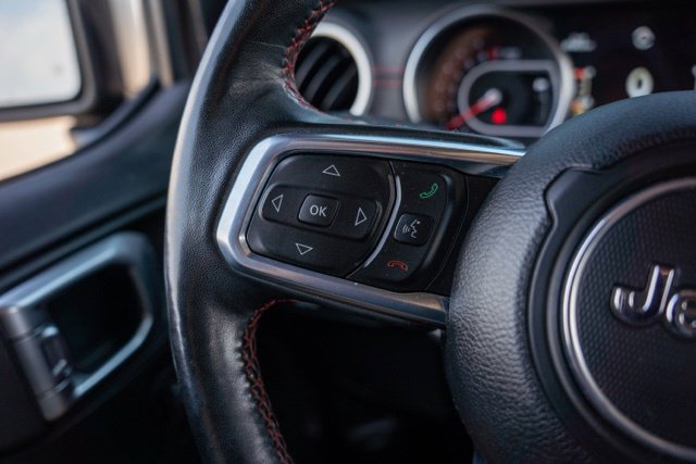 Used 2020 Jeep Gladiator Rubicon AWD/4WD image 16