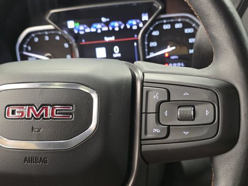 Used 2020 GMC Sierra 1500 AT4 w/ AT4 Premium Package AWD/4WD image 36
