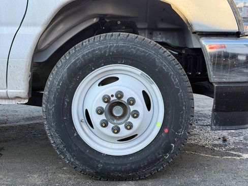 New 2026 Ford E-350 and Econoline 350 Super Duty w/ Power Equipment Group image 11