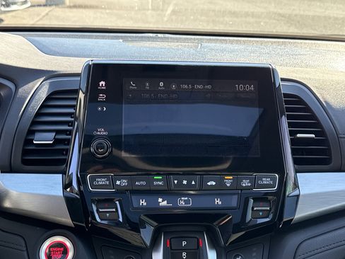 Certified 2024 Honda Odyssey EX-L image 23