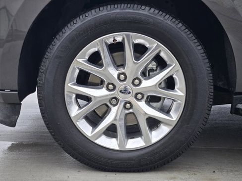 Certified 2020 Ford Expedition XLT w/ Equipment Group 202A image 10