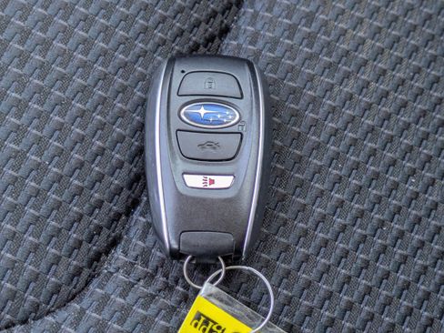 Used 2020 Subaru Forester Premium image 28