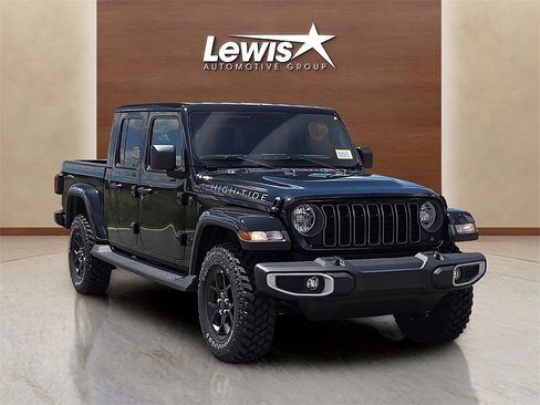 New 2025 Jeep Gladiator High Tide image 6