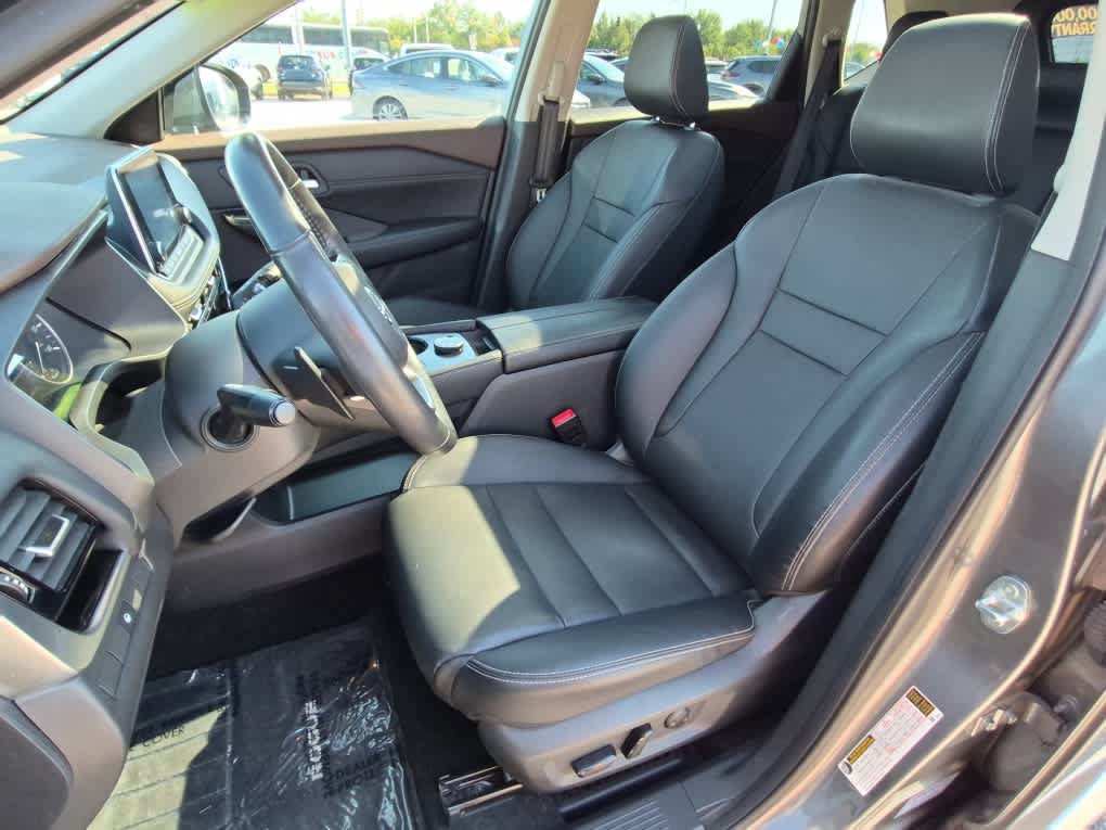 Used 2023 Nissan Rogue SL AWD/4WD image 10