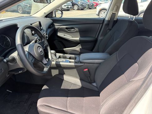 Used 2025 Nissan Sentra S FWD image 19