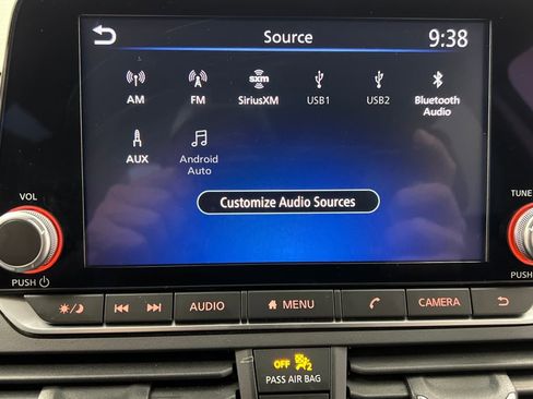 Used 2024 Nissan Altima 2.5 SR AWD/4WD image 46