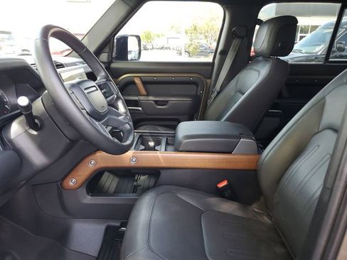 Used 2023 Land Rover Defender 110 X image 18