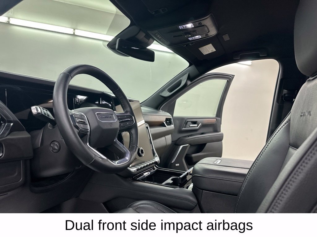 Used 2025 GMC Yukon XL Denali AWD/4WD image 34