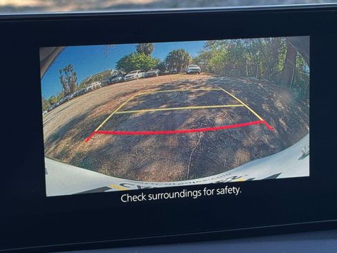 Used 2025 MAZDA MAZDA3 s image 27