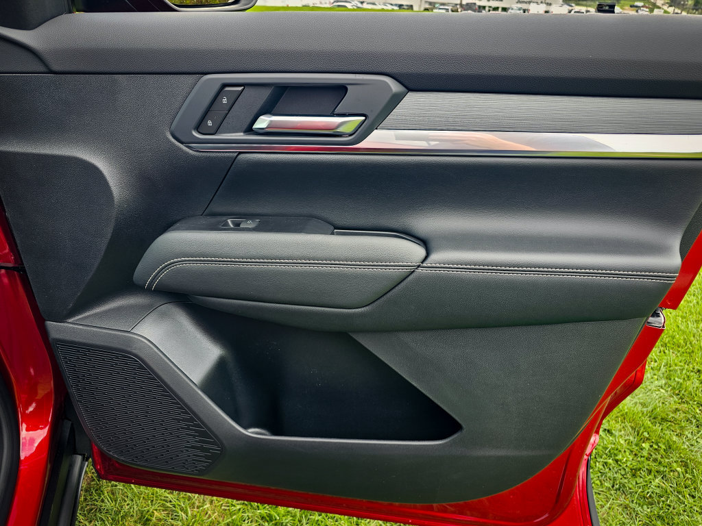 New 2027 GMC Terrain Elevation AWD/4WD image 38