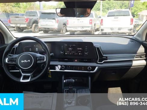 Used 2025 Kia Sportage LX FWD image 20