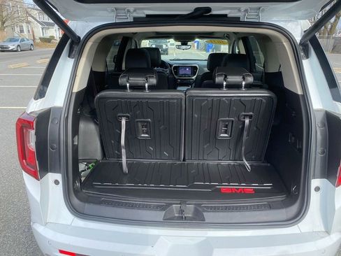 Used 2021 GMC Acadia Denali w/ Denali Ultimate Package image 27