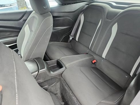 Used 2019 Chevrolet Camaro LT RWD image 17