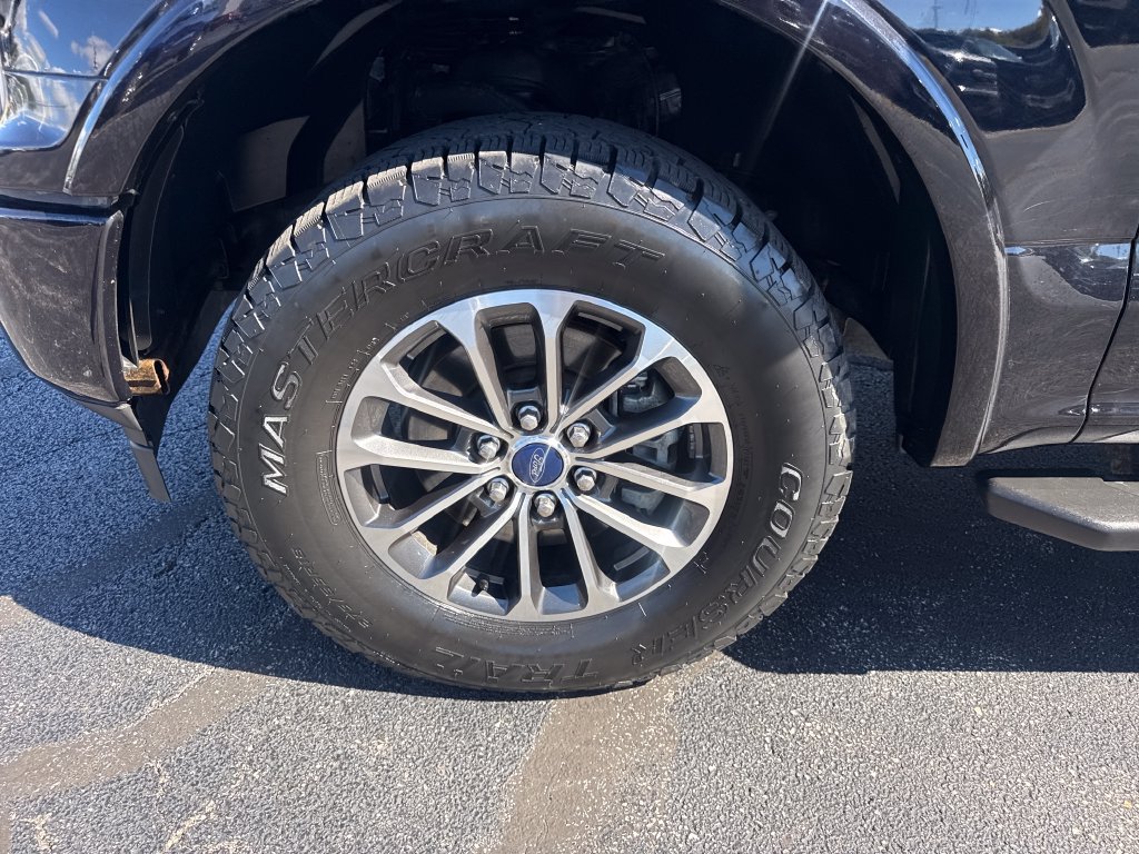 Used 2020 Ford F150 XLT w/ Equipment Group 302A Luxury AWD/4WD image 23
