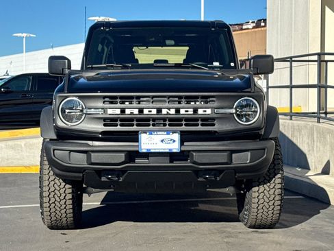 New 2025 Ford Bronco Base w/ Sasquatch Package image 8