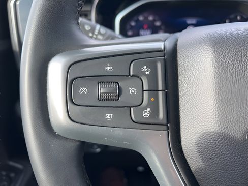 Used 2024 Chevrolet Silverado 1500 LT image 18