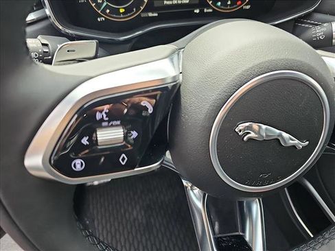 New 2026 Jaguar F-PACE R-Dynamic S AWD/4WD image 11