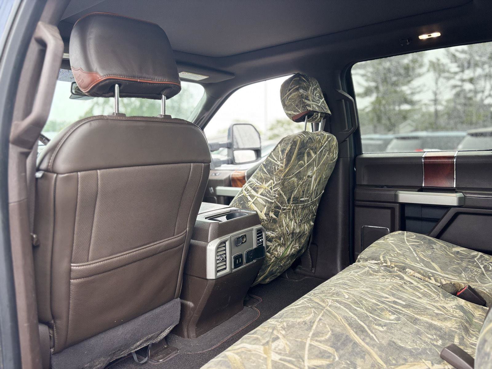 Used 2019 Ford F250 King Ranch w/ King Ranch Ultimate Package AWD/4WD image 16