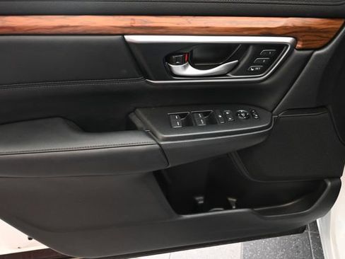 Used 2021 Honda CR-V Touring image 16