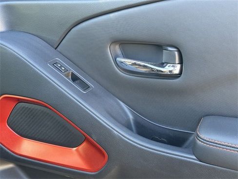 Used 2023 Nissan Frontier Pro-X w/ Technology Package image 26