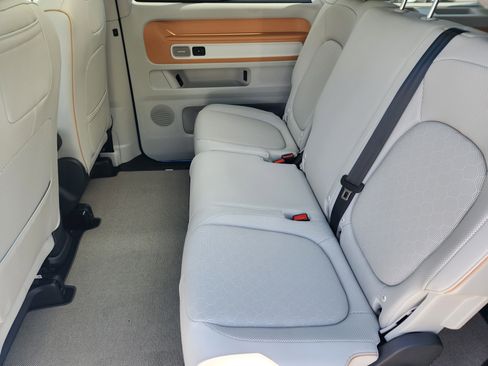 New 2025 Volkswagen ID. Buzz 1st Edition image 22