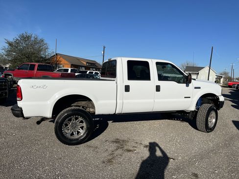 Used 2007 Ford F250 Lariat AWD/4WD image 5