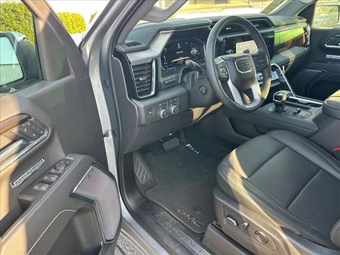 New 2026 GMC Sierra 1500 Denali w/ Denali Reserve Package AWD/4WD image 18