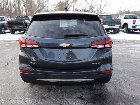 Used 2022 Chevrolet Equinox LT image 32