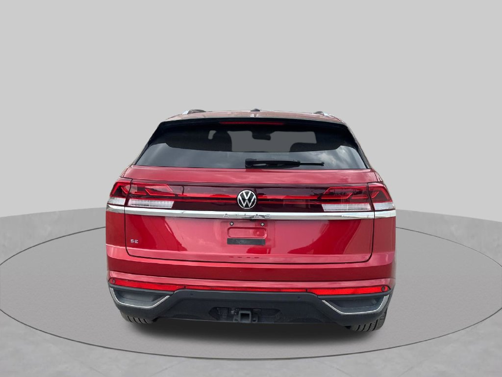 Used 2025 Volkswagen Atlas Cross Sport SE w/ Panoramic Sunroof Package FWD image 36
