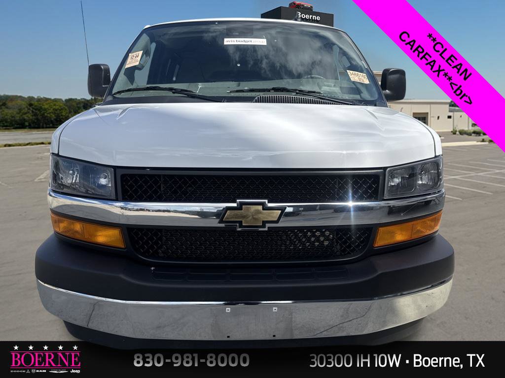 Used 2025 Chevrolet Express 3500 LT w/ LT Preferred Equipment Group RWD image 5