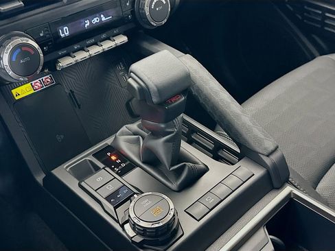 Used 2025 Toyota 4Runner TRD Sport Premium image 16