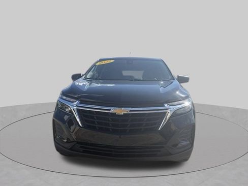 Used 2022 Chevrolet Equinox LS FWD image 2