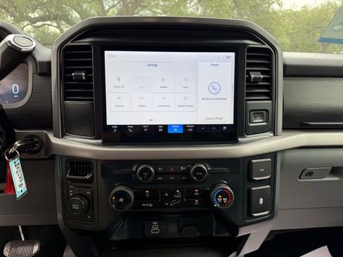 Used 2025 Ford F150 XLT AWD/4WD image 15