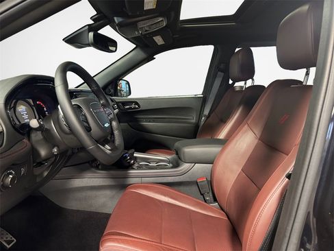 Used 2024 Dodge Durango GT image 12