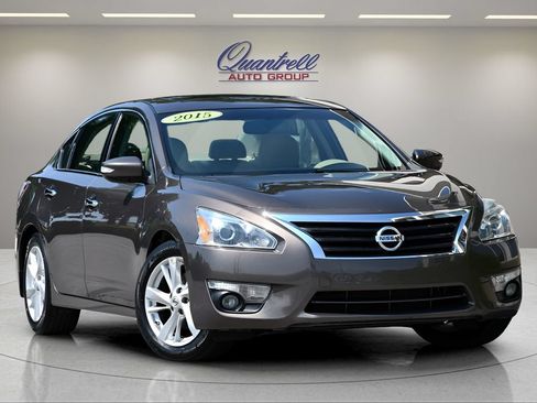 Used 2015 Nissan Altima 2.5 SL w/ Technology Package FWD image 1