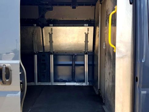 Used 2019 RAM ProMaster 2500 image 12