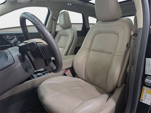 Certified 2021 Lincoln Corsair Reserve w/ Elements Package image 12